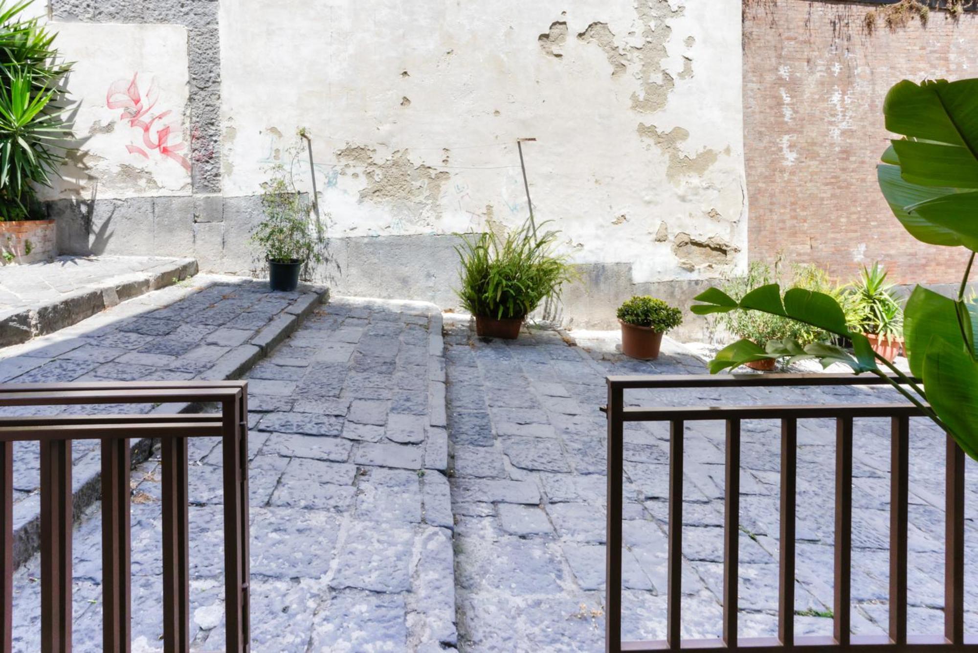 La Casetta Sulle Rampe Napoli Exterior foto